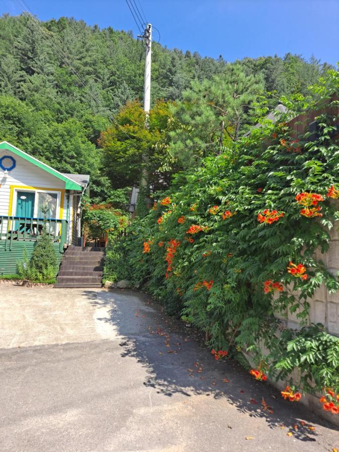 Charm Pension Капьон Екстер'єр фото